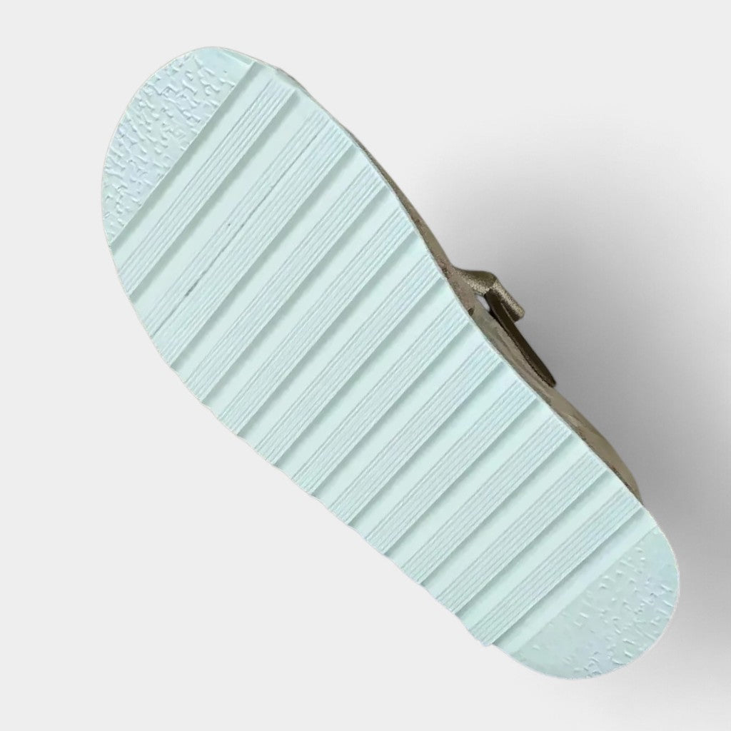 Old Monarchy | Women’s Thick-Sole Leather Slippers – Covered Toe, Casual Design