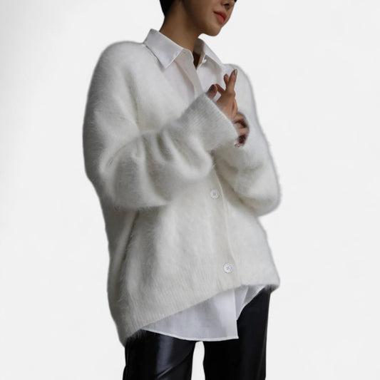 Old Monarchy | Women’s Classic Knit V-Neck Cardigan