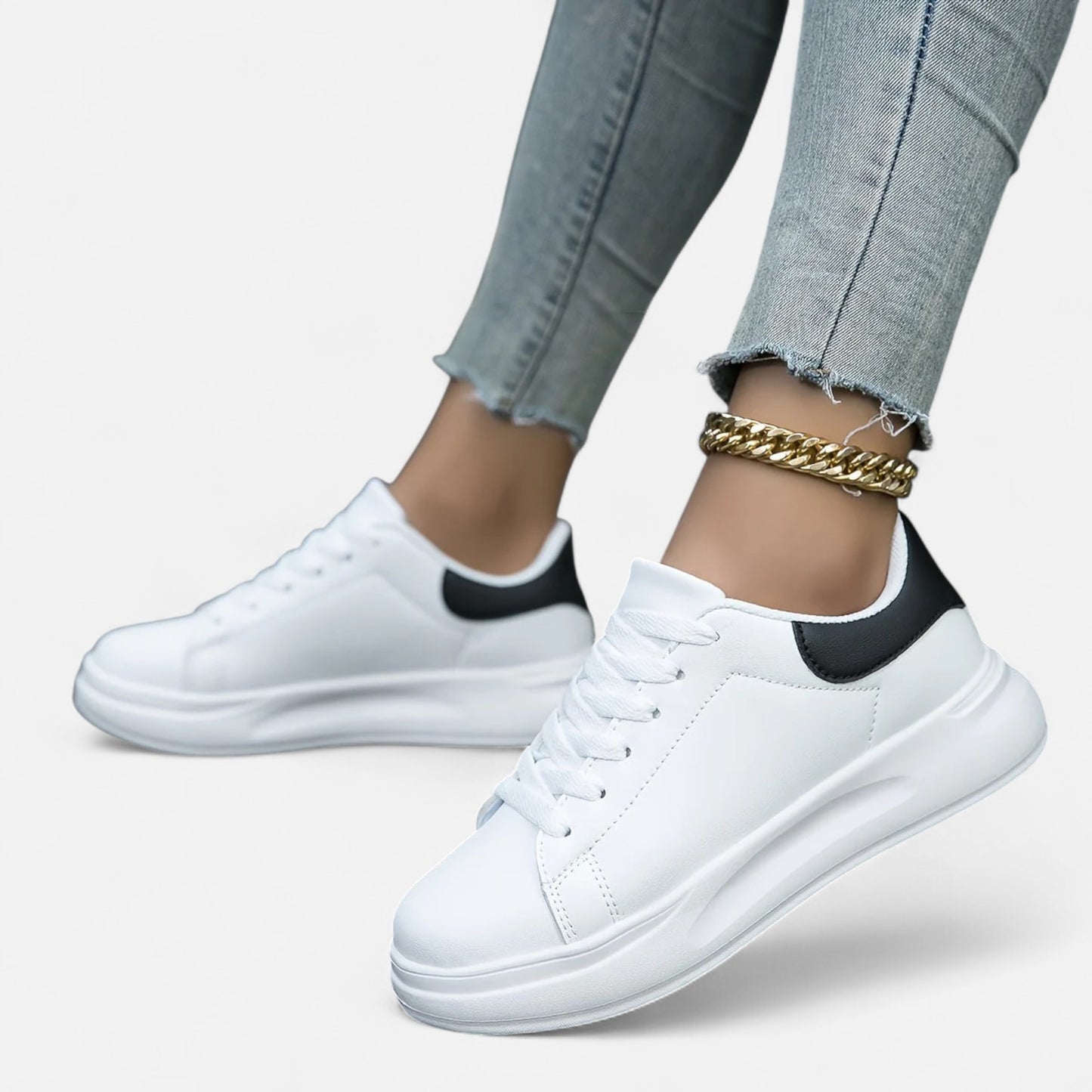 Old Monarchy | Women’s Heritage White Leather Sneakers