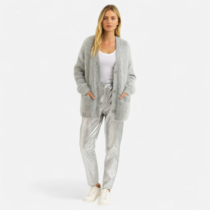 Old Monarchy | Women’s Classic Knit V-Neck Cardigan