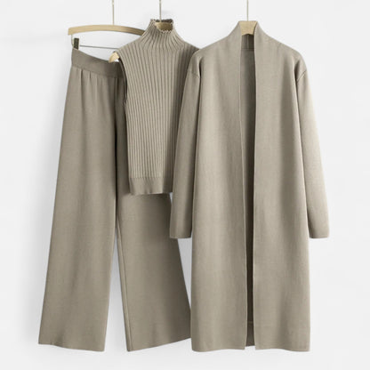 Old Monarchy | Women’s Heritage Three-Piece Set