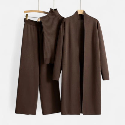 Old Monarchy | Women’s Heritage Three-Piece Set