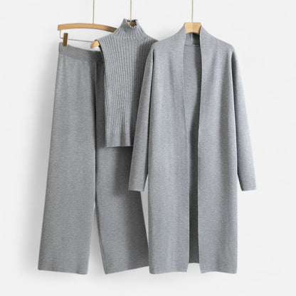 Old Monarchy | Women’s Heritage Three-Piece Set