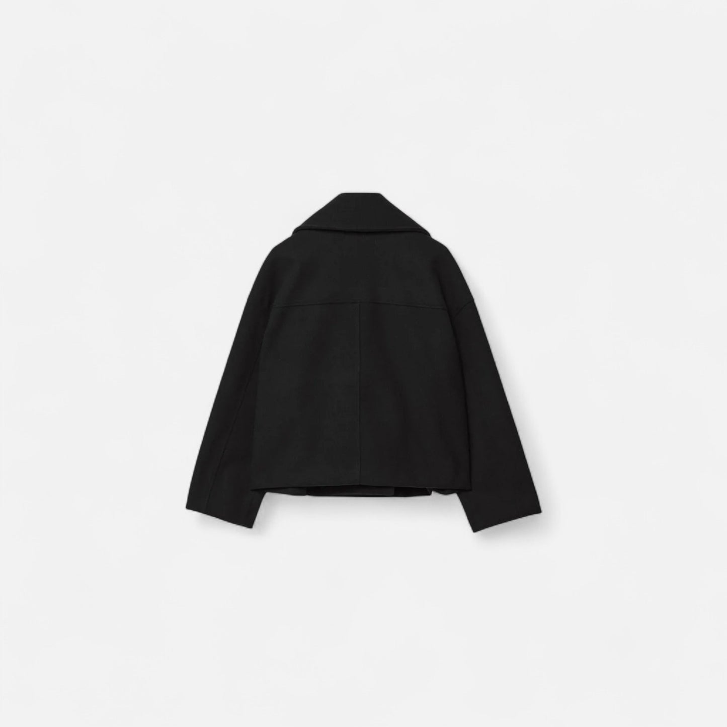 Women’s Tailored Minimalist Jacket – Modern Structure, Effortless Refinement