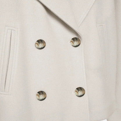 Women’s Tailored Minimalist Jacket – Modern Structure, Effortless Refinement